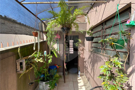 Casa à venda com 3 quartos, sendo 1 suíte, em Vila Correa, Ferraz de Vasconcelos, SP