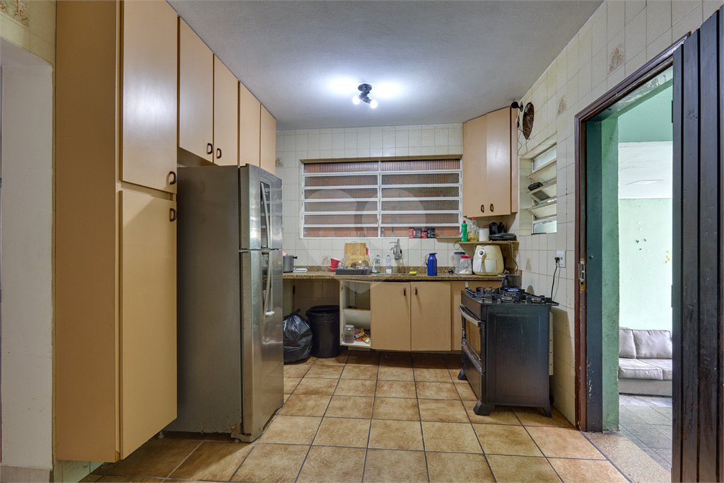 Casa à venda com 5 quartos, sendo 3 suítes, em Santo Amaro, São Paulo, SP