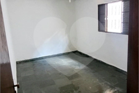 Casa à venda com 3 quartos em Conjunto Residencial Cocuera, Mogi das Cruzes, SP