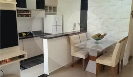 Apartamento à venda com 2 quartos em Jardim Guilhermino, Guarulhos, SP