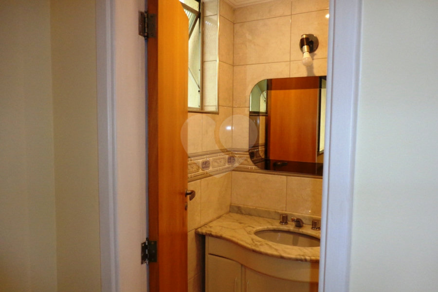 Apartamento à venda com 4 quartos, sendo 1 suíte,  em Santana, São Paulo, SP