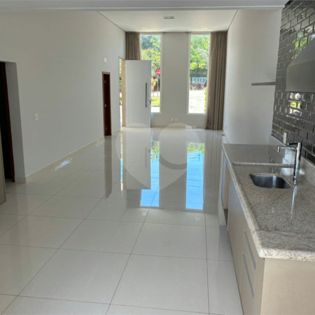 Casa à venda ou para alugar com 2 suítes no condomínio Residencial Villa do Bosque, Sorocaba - SP
