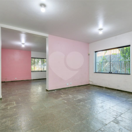 Sobrado à venda ou para alugar com 4 quartos em Jardim Petrópolis, São Paulo, SP