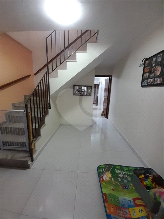 Sobrado à venda com 3 quartos, sendo 1 suíte, em Vila Mazzei, São Paulo, SP