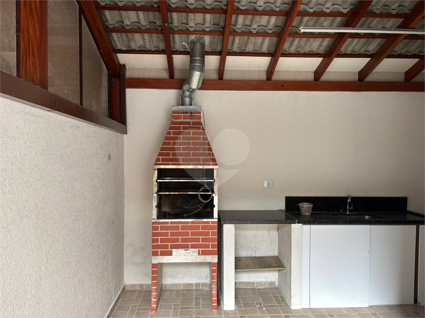 Casa em condomínio à venda com 3 quartos, sendo 1 suíte,  em Jardim Estância Brasil, Atibaia, SP