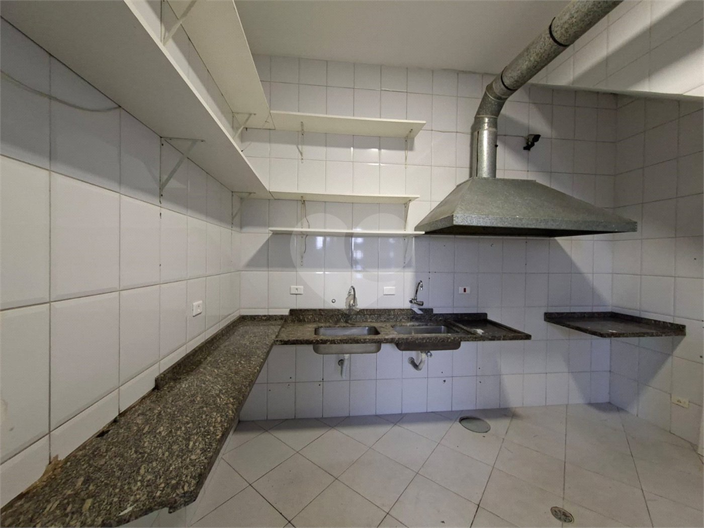 Salão para alugar em Vila Polopoli, São Paulo, SP