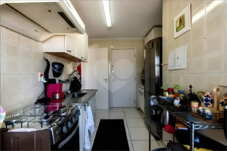 Apartamento à venda com 2 quartos, sendo 1 suíte, em Vila Nova Conceição, São Paulo, SP