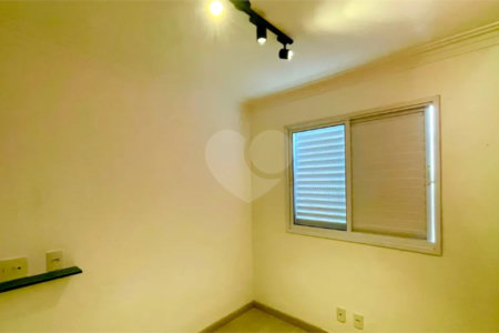 Apartamento à venda com 2 quartos, sendo 1 suíte, em Vila Galvão, Guarulhos, SP