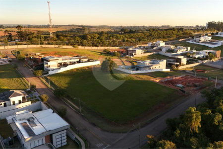 Terreno à venda no condomínio Fazenda Jequetibá, Sorocaba - SP