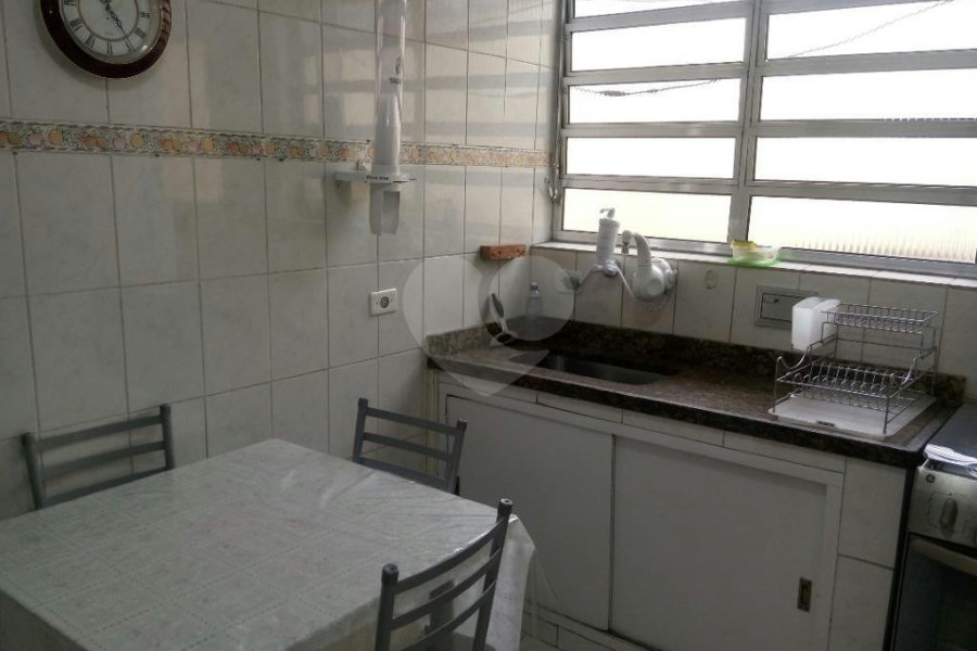 Casa à venda com 3 quartos em Carandiru, São Paulo, SP