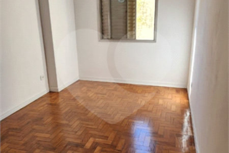 Apartamento à venda com 3 quartos em Saúde, São Paulo, SP