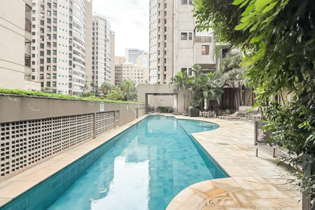 Apartamento à venda com 2 suítes em Moema, São Paulo, SP