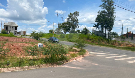 Terreno à venda no condomínio Bella Atibaia, Atibaia - SP