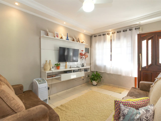 Casa à venda com 3 quartos, sendo 1 suíte,  em Santa Terezinha, São Paulo, SP