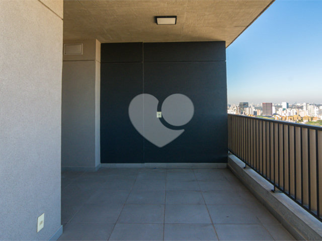 Apartamento para alugar com 2 quartos, sendo 1 suíte,  em Vila Madalena, São Paulo, SP
