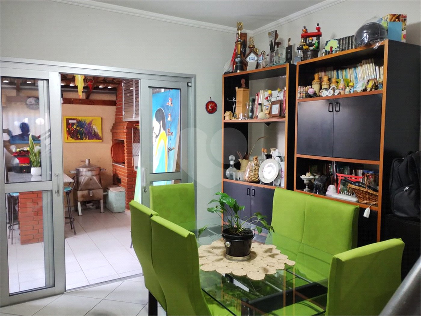 Sobrado à venda com 3 quartos, sendo 1 suíte,  em Vila Oliveira, Mogi das Cruzes, SP