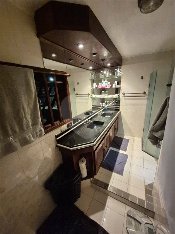 Casa à venda com 4 quartos, sendo 3 suítes,  em Planalto Paulista, São Paulo, SP