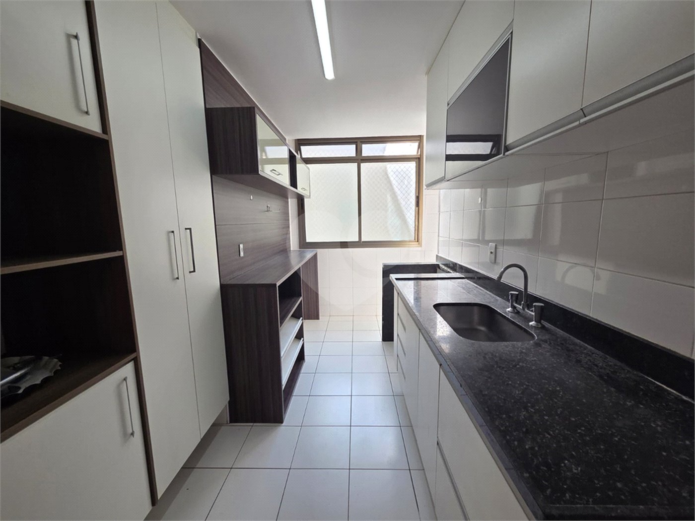 Cobertura à venda ou para alugar com 4 quartos, sendo 1 suíte,  em Tijuca, Rio de Janeiro, RJ