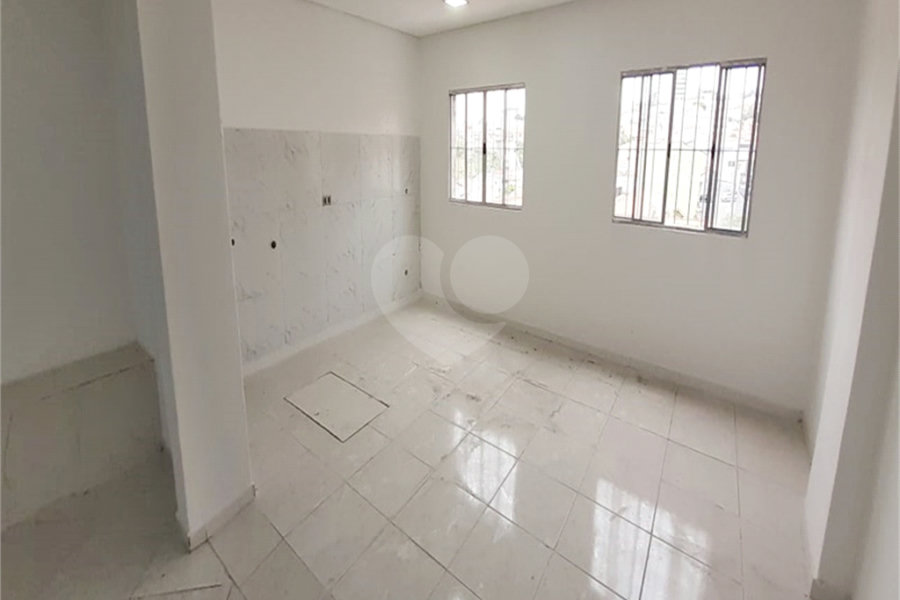 Sobrado à venda com 4 quartos, sendo 3 suítes, em Vila Maria Alta, São Paulo, SP