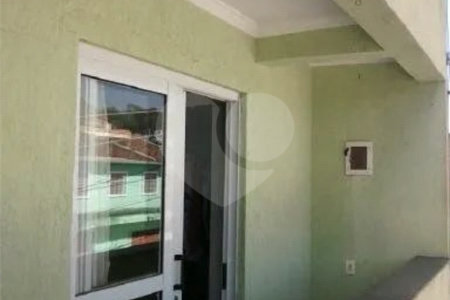 Sobrado à venda com 2 quartos em Jardim Rosemary, Cotia, SP