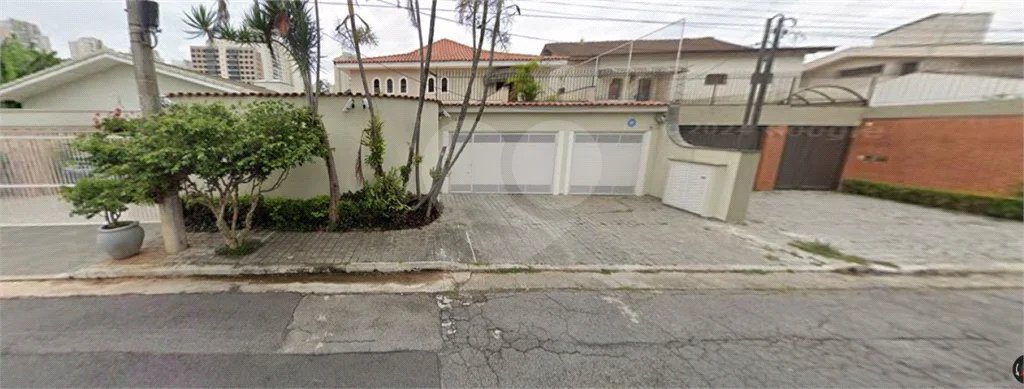 Casa à venda com 4 quartos, sendo 2 suítes, em MORUMBI, São Paulo, SP