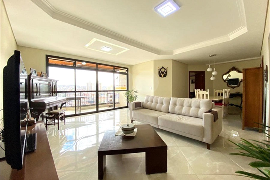 Apartamento à venda com 3 quartos, sendo 1 suíte, em Vila Rosália, Guarulhos, SP
