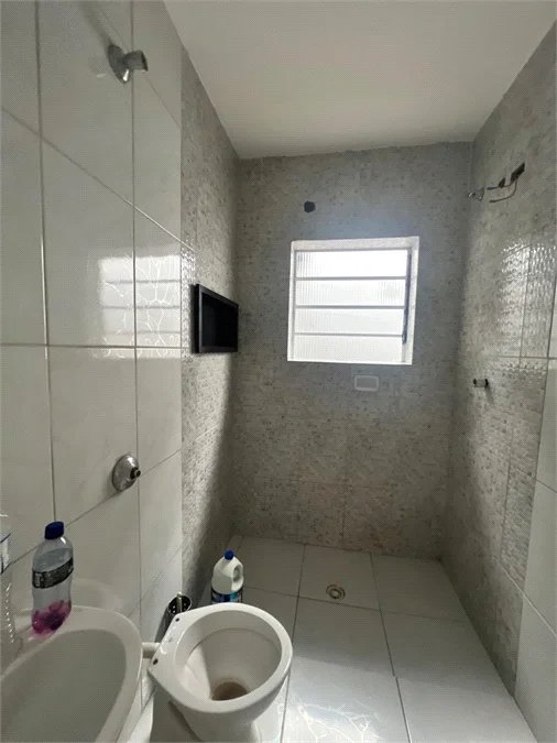 Casa à venda com 2 quartos em Jardim Pirajussara, São Paulo, SP