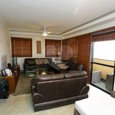 Apartamento à venda com 3 quartos, sendo 1 suíte,  em Paraíso do Morumbi, São Paulo, SP