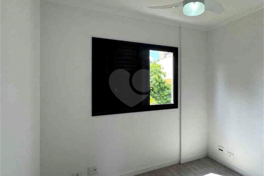 Apartamento à venda com 3 quartos, sendo 1 suíte, em Parada Inglesa, São Paulo, SP