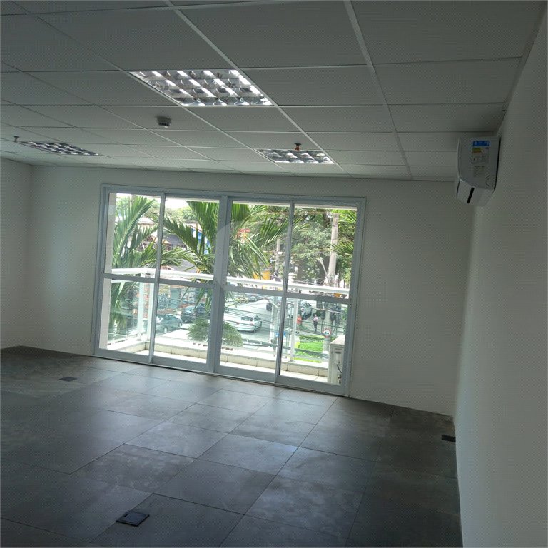 Sala à venda em Alto da Boa Vista, São Paulo, SP