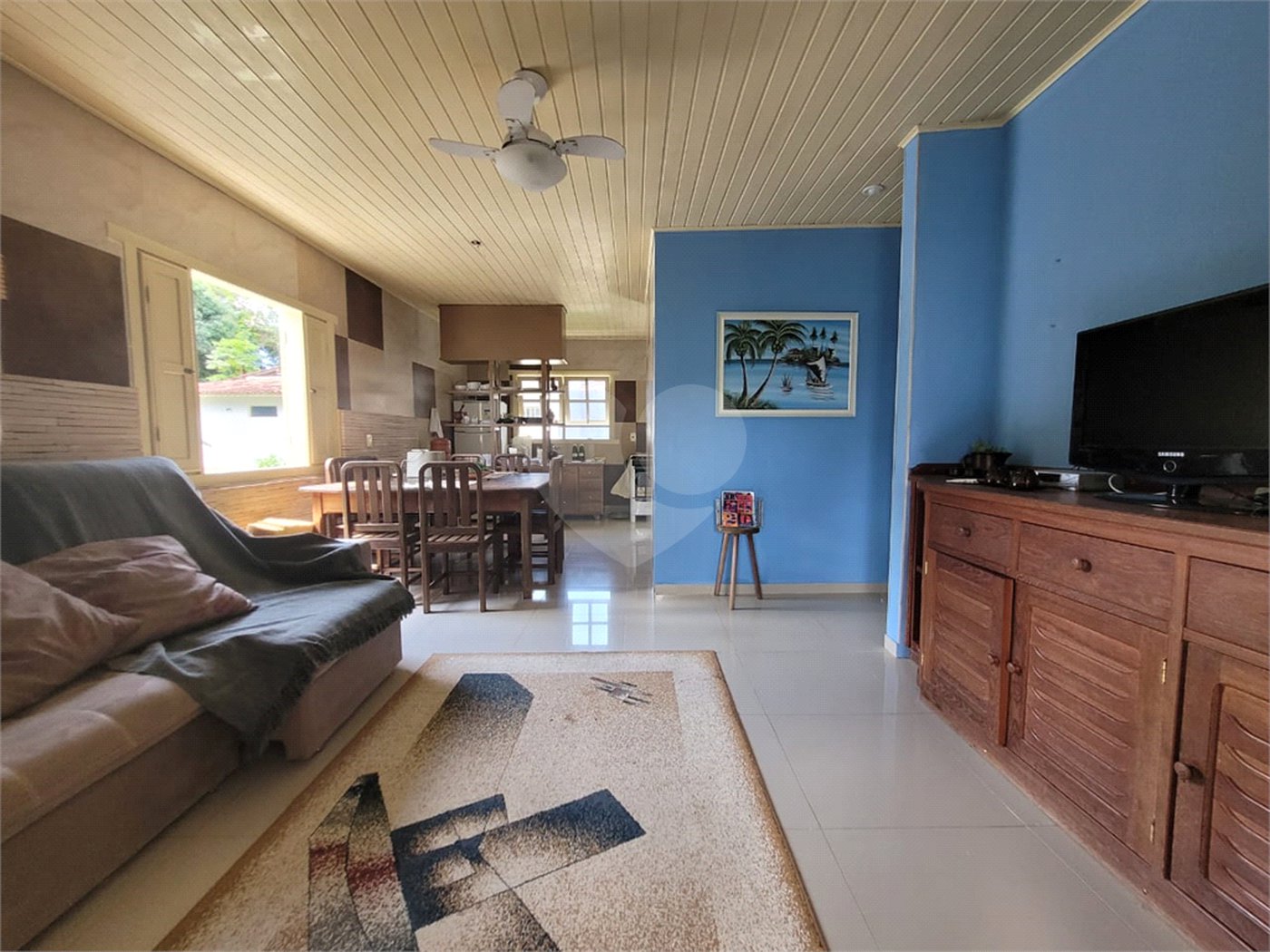 Casa à venda com 4 quartos, sendo 2 suítes, no Centro, Santa Cruz Cabrália, BA