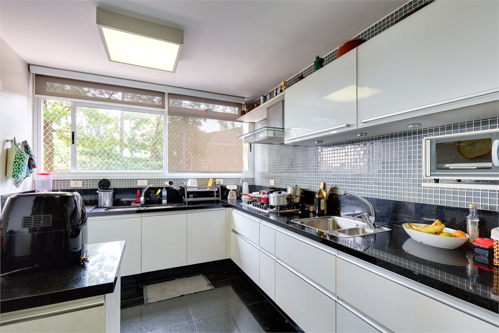 Apartamento à venda com 3 suítes em Alto da Boa Vista, São Paulo, SP