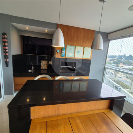 Apartamento à venda com 3 suítes em Campo Belo, São Paulo, SP