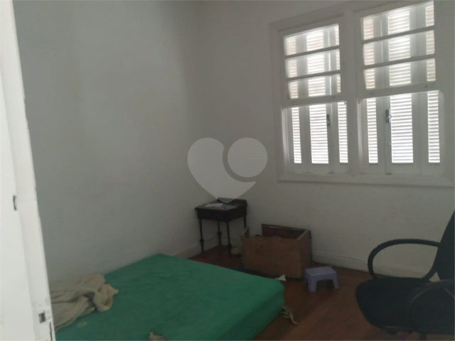 Casa à venda com 7 quartos, sendo 1 suíte,  em Santana, São Paulo, SP