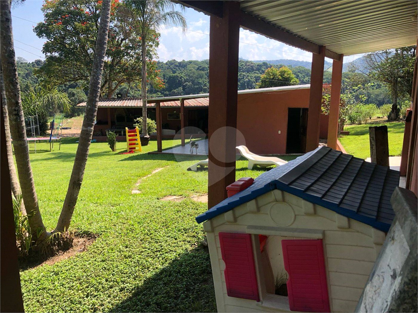 Terreno à venda com 5 quartos, sendo 4 suítes, em Vila Aparecida, Suzano, SP