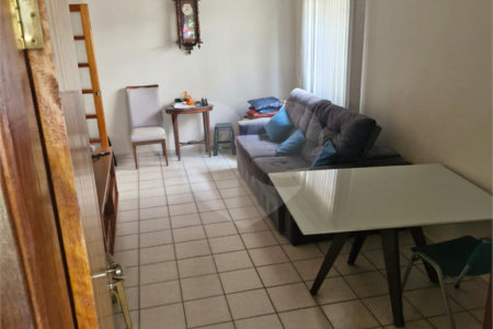 Casa à venda ou para alugar com 3 quartos, sendo 1 suíte, no condomínio Rsidencial Jatoba, Ribeirão Preto - SP