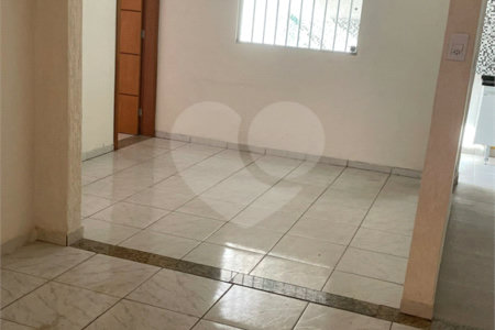 Casa à venda com 6 quartos, sendo 2 suítes, em Novo Eldorado, Contagem, MG