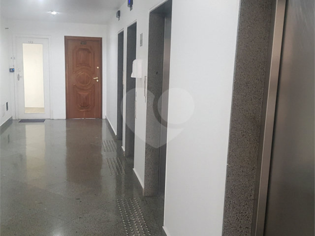 Sala à venda em Alto da Boa Vista, São Paulo, SP
