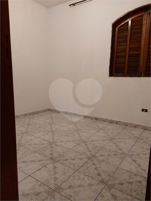 Sobrado à venda com 3 quartos em Jardim City, Guarulhos, SP
