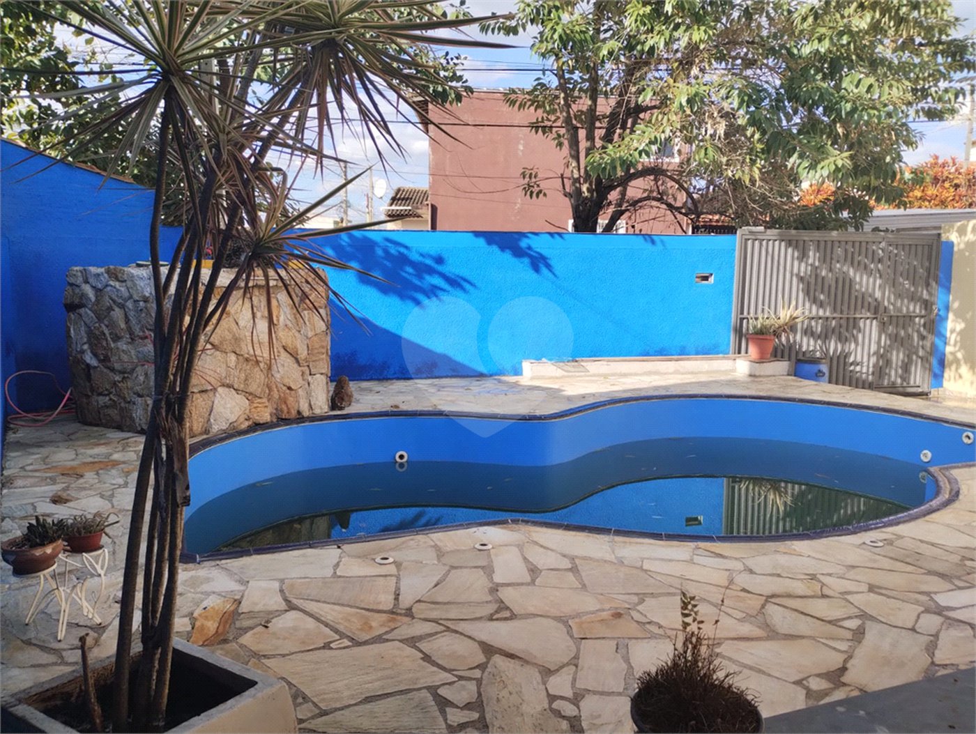 Casa Térrea à venda com 2 quartos, sendo 1 suíte,  em Jardim Alvinópolis, Atibaia, SP