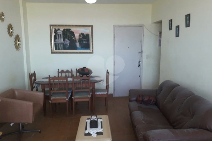 Apartamento à venda com 2 quartos em Caiçara, Praia Grande, SP