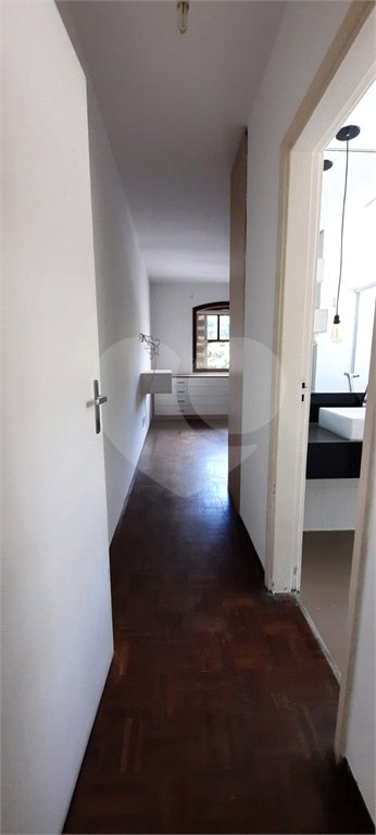 Sobrado à venda com 3 quartos, sendo 1 suíte, em Vila Firmiano Pinto, São Paulo, SP