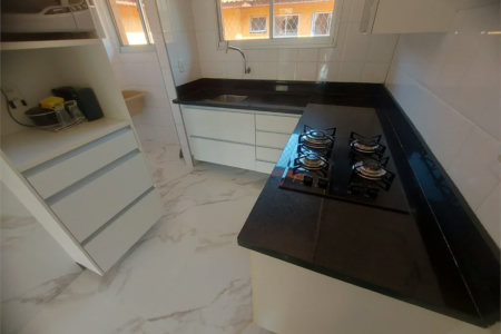 Casa à venda com 2 quartos, sendo 1 suíte,  em Jardim Torino, Cotia, SP
