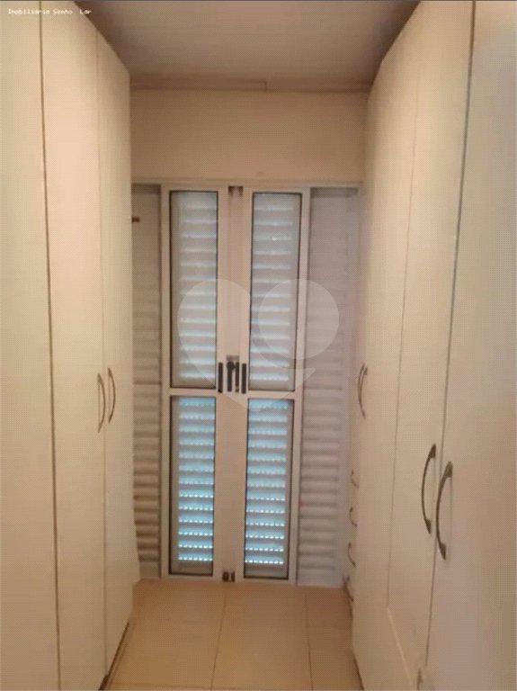 Sobrado à venda com 3 quartos, sendo 1 suíte, em Jaguaré, São Paulo, SP