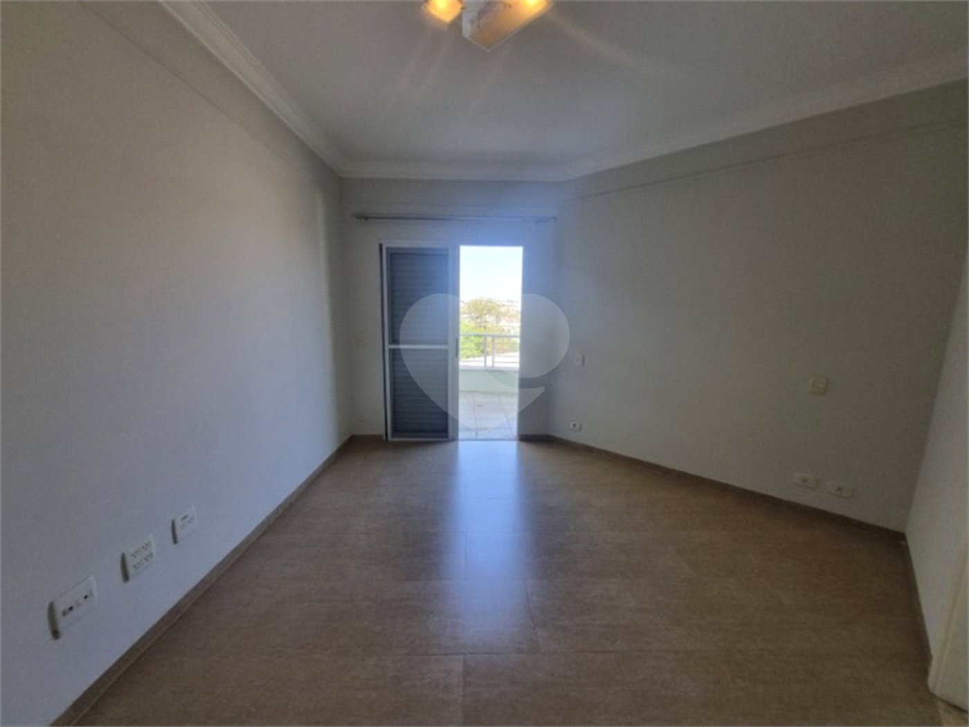 Casa à venda com 3 suítes no condomínio Residencial Terras de Vinhedo, Vinhedo - SP