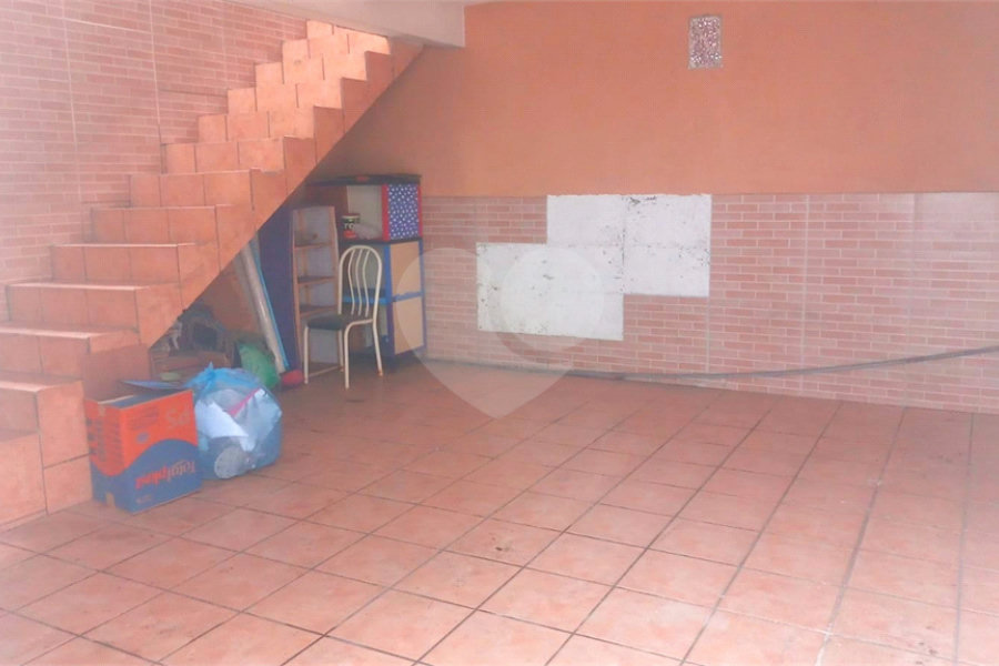 Sobrado à venda com 3 quartos, sendo 1 suíte, em Tremembé, São Paulo, SP