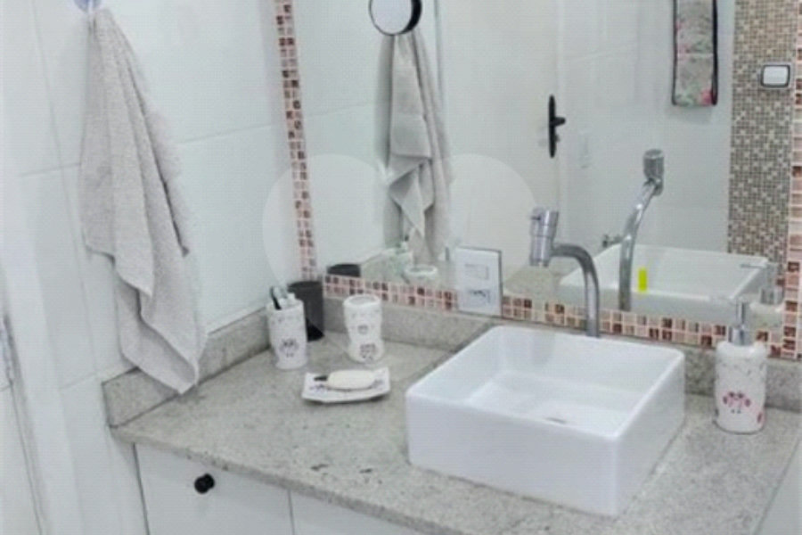 Sobrado à venda com 3 quartos, sendo 1 suíte, em Butantã, São Paulo, SP