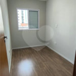 Apartamento à venda com 3 quartos, sendo 1 suíte, em Vila Pires, Santo André, SP
