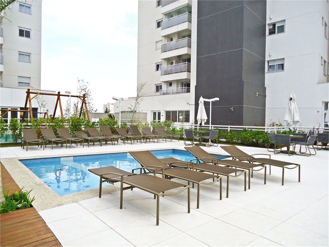 Apartamento à venda com 3 suítes em Santa Teresinha, São Paulo, SP