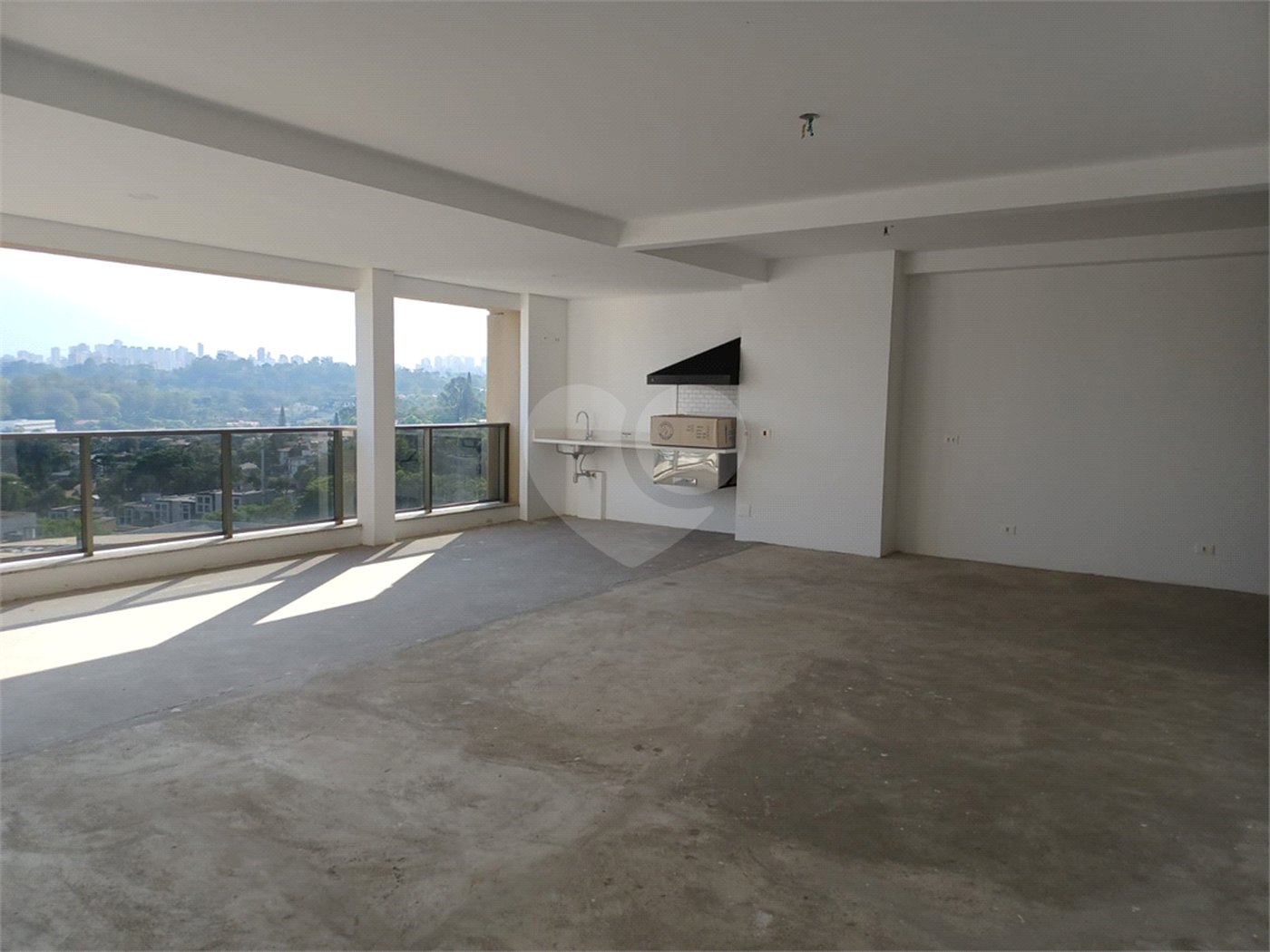 Apartamento à venda com 4 suítes em Real Parque, São Paulo, SP